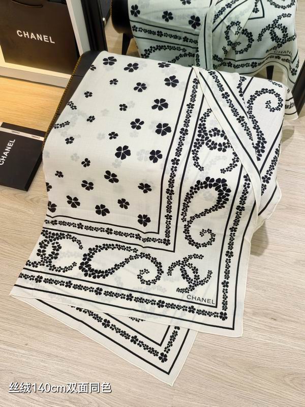 Chanel Scarf 140X140cm 70%羊绒30%真丝 E02 (7)