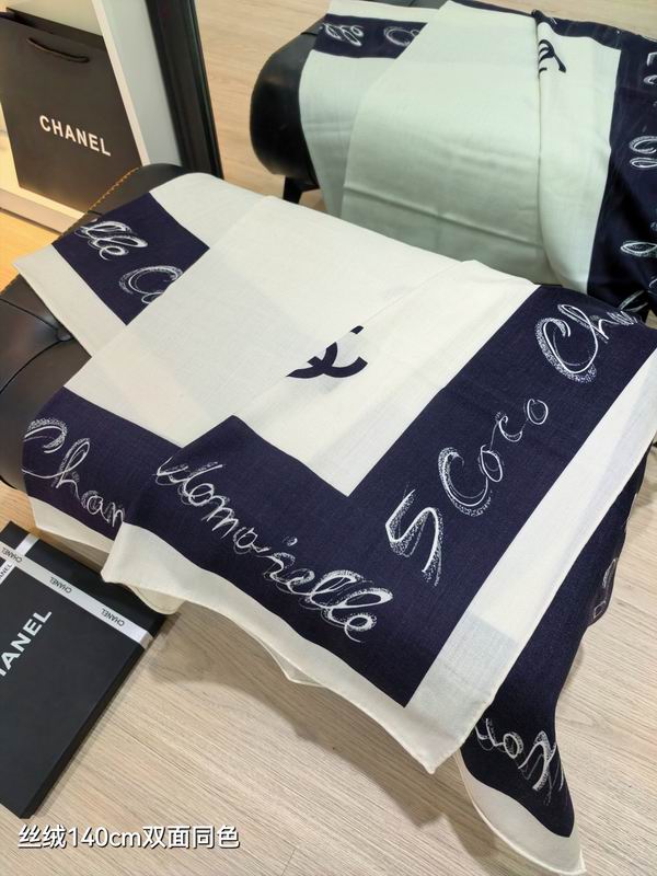 Chanel Scarf 140X140cm 70%羊绒30%真丝 E26 (15)