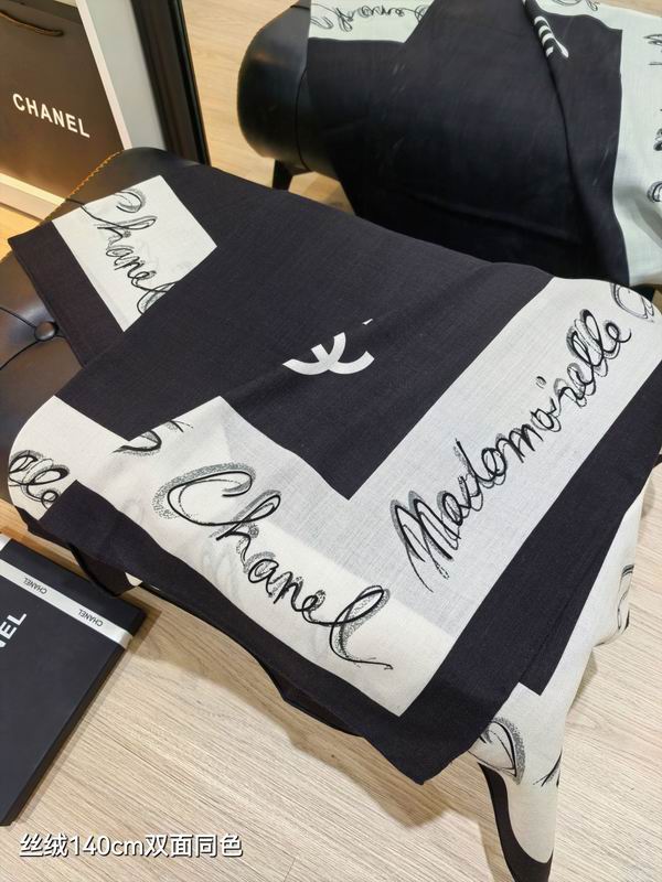 Chanel Scarf 140X140cm 70%羊绒30%真丝 E26 (6)
