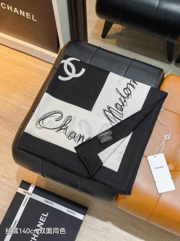 Chanel Scarf 140X140cm 70%羊绒30%真丝 E26 (8)