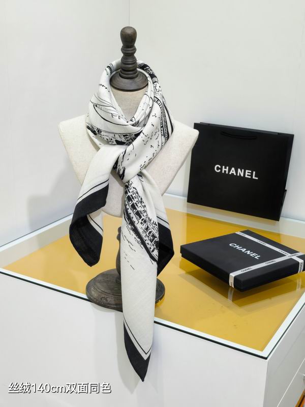 Chanel Scarf 140X140cm 70%羊绒30%真丝 E29 (1)