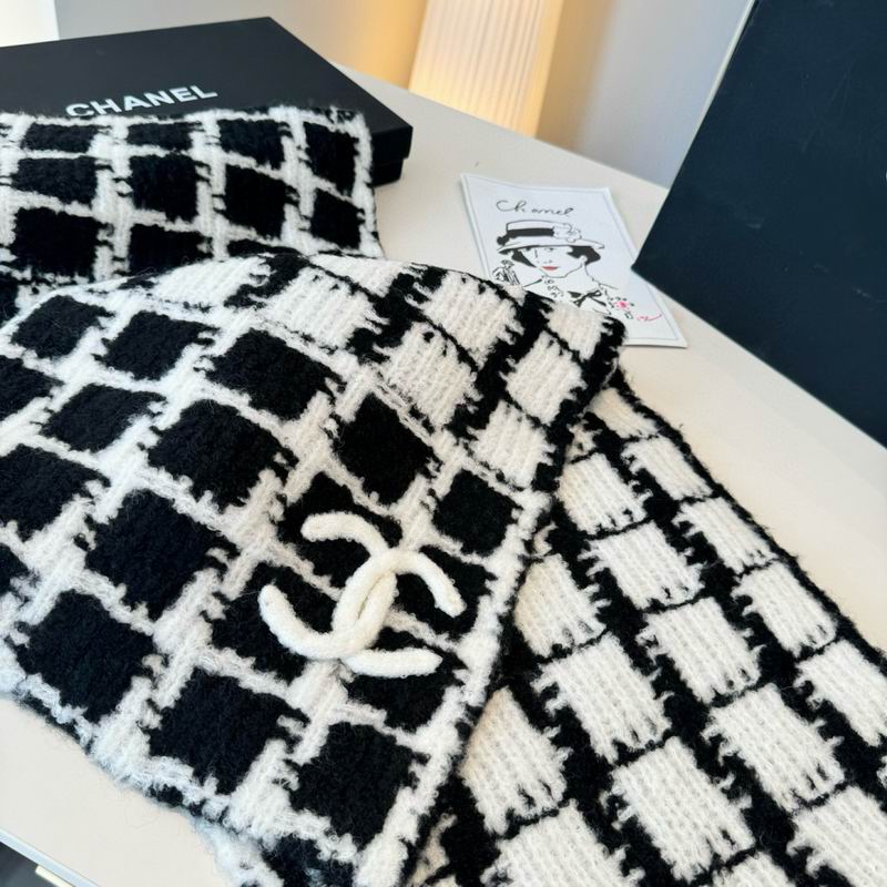 Chanel Scarf 30X180cm E20 (1)