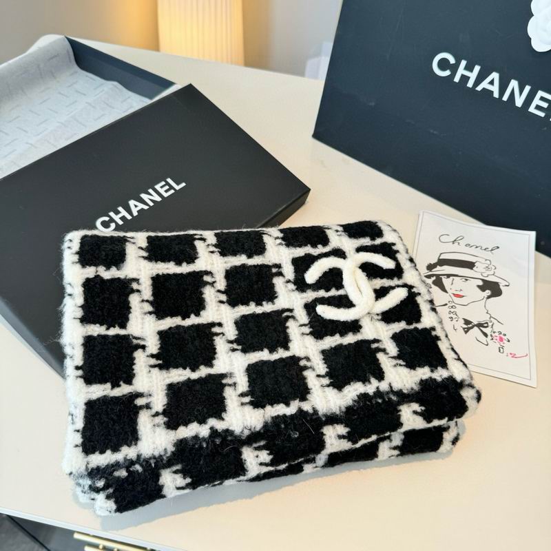 Chanel Scarf 30X180cm E20 (8)
