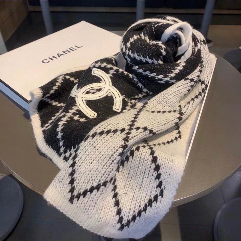 Chanel Scarf 32X180cm E24 (3)