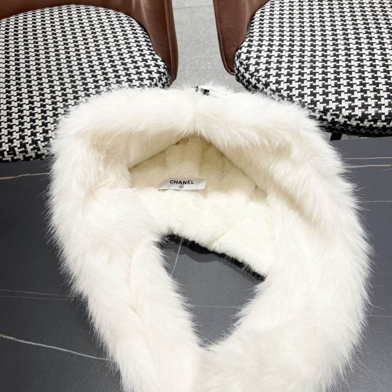 Chanel Scarf Hat (360)