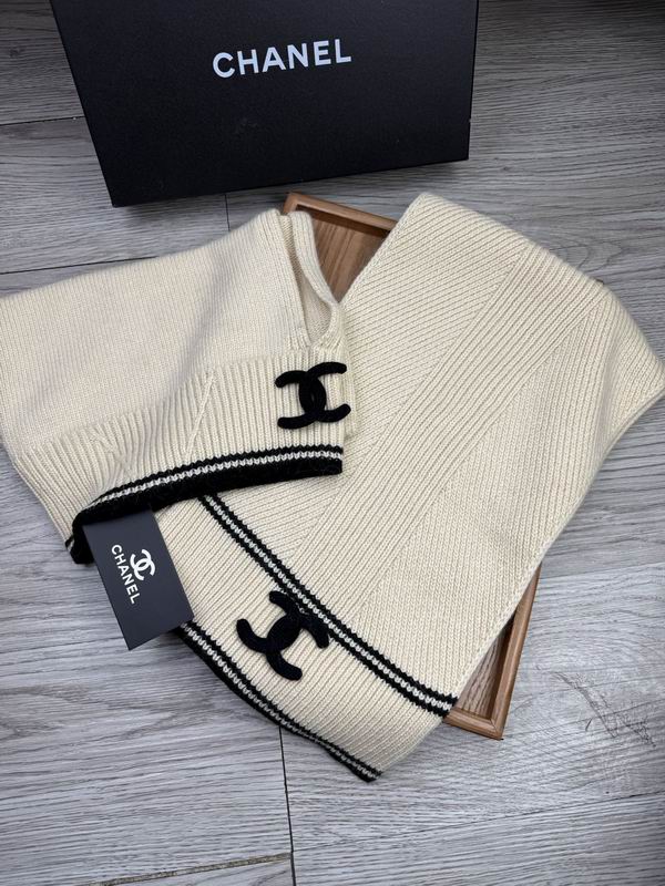 Chanel Scarf Hat E (232)