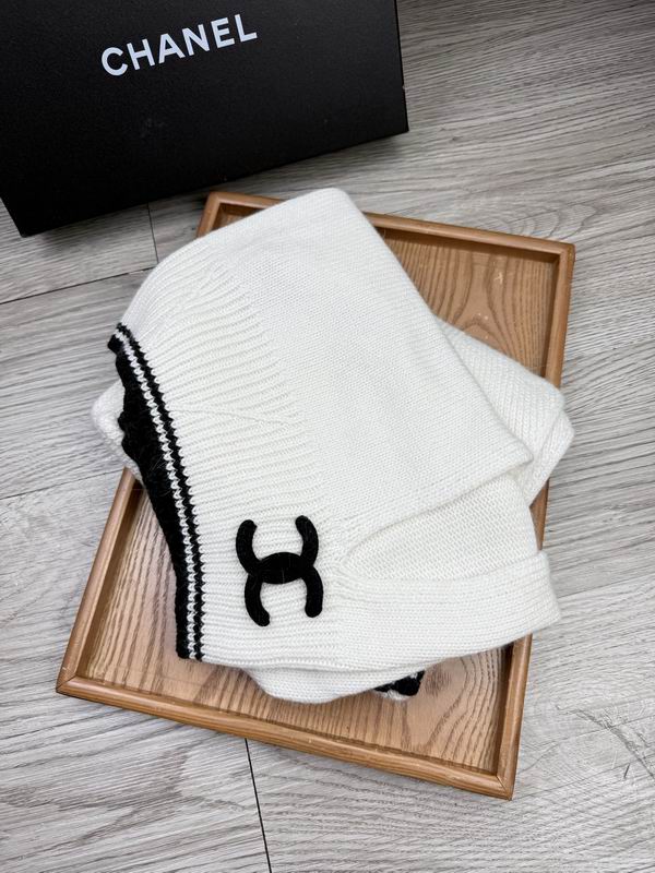 Chanel Scarf Hat E (242)