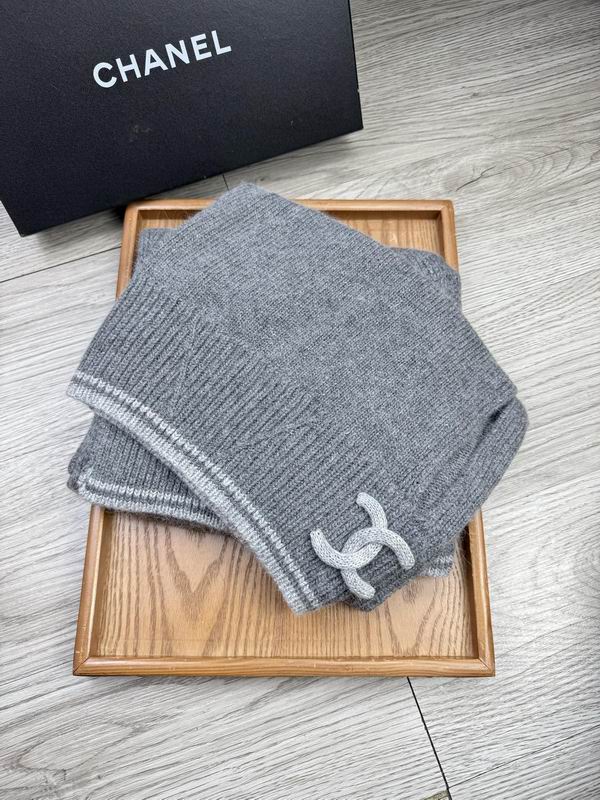 Chanel Scarf Hat E (260)