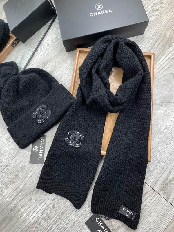 Chanel Scarf Hat E (924)