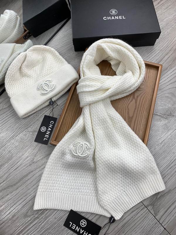 Chanel Scarf Hat E (930)