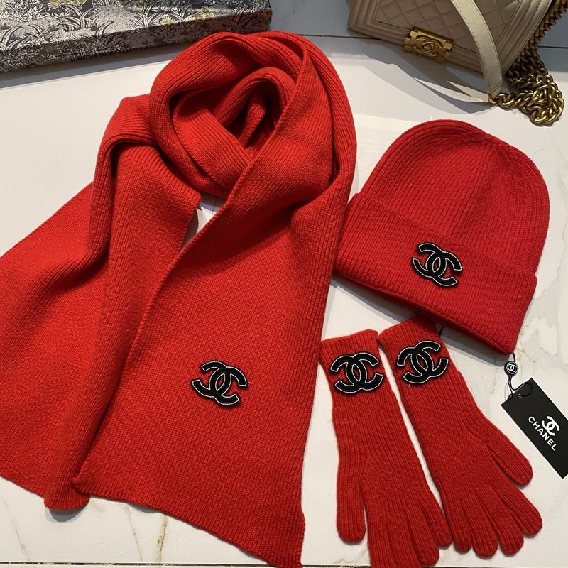Chanel Scarf Hat Gloves (47)
