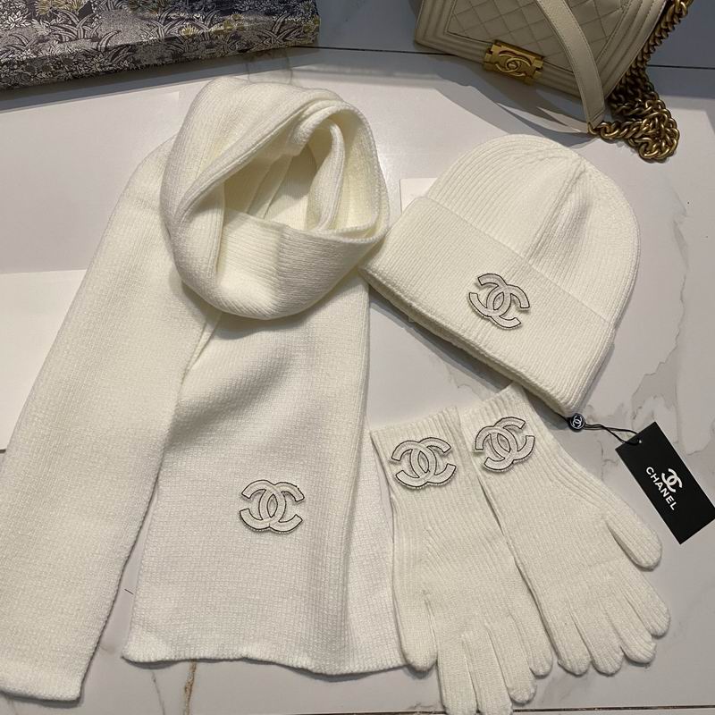 Chanel Scarf Hat Gloves (50)
