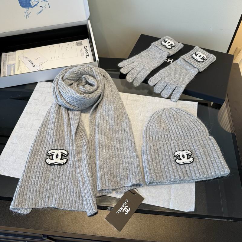 Chanel Scarf Hat Gloves (57)