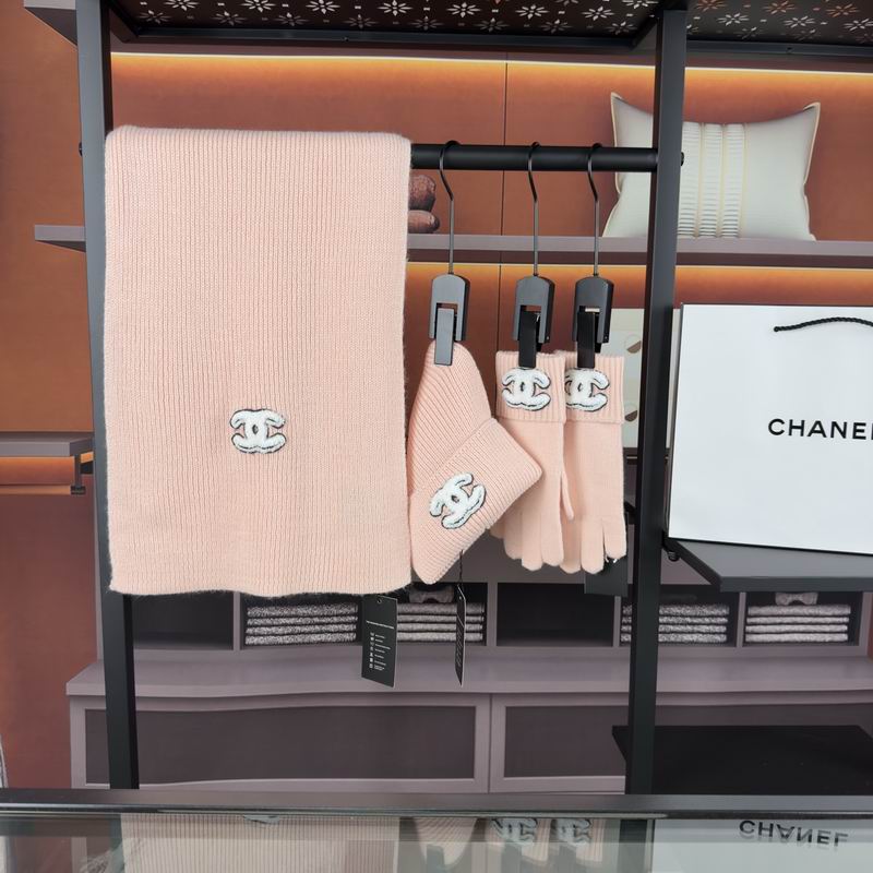 Chanel Scarf Hat Gloves (71)