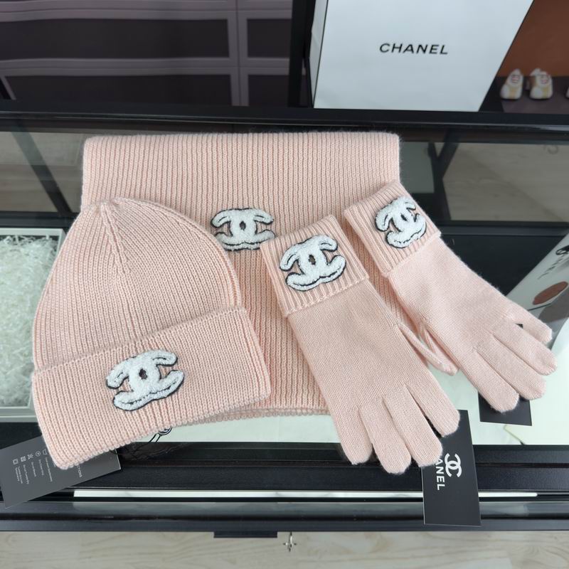 Chanel Scarf Hat Gloves (72)