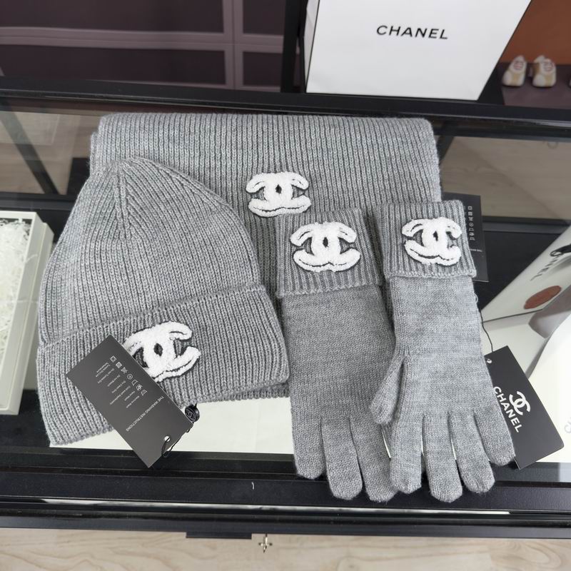 Chanel Scarf Hat Gloves (73)