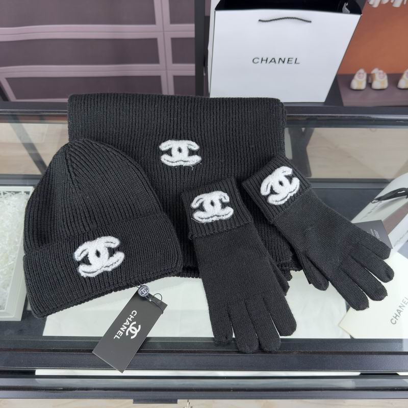 Chanel Scarf Hat Gloves (75)