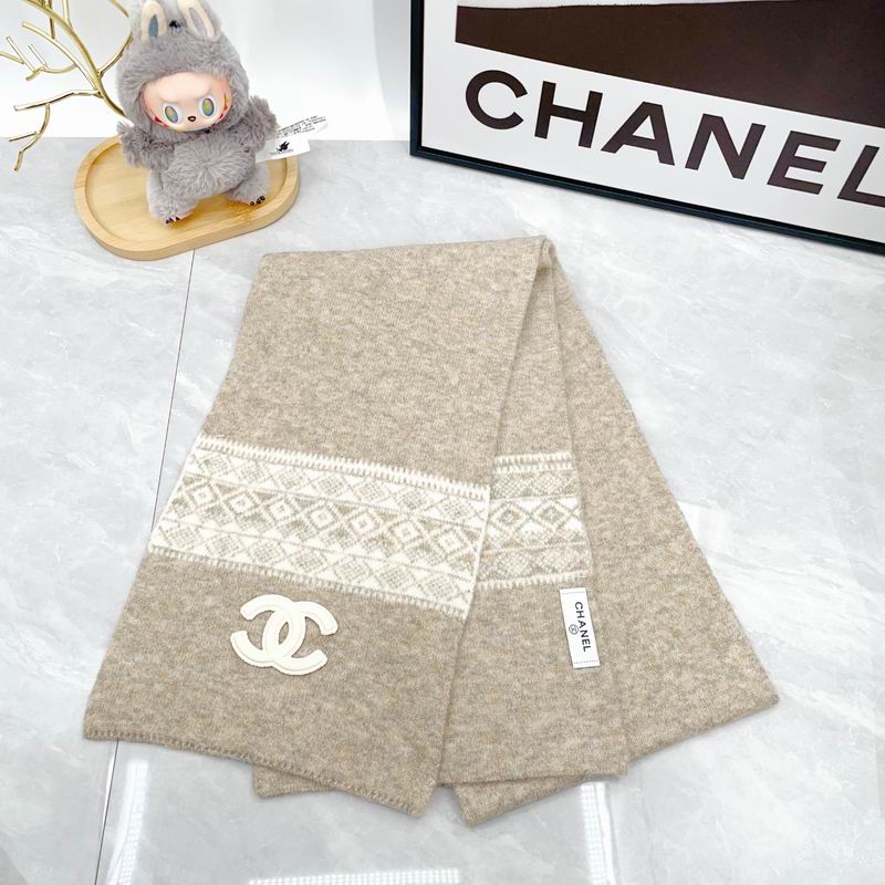 Chanel Scarf Hat Gloves dx (101)