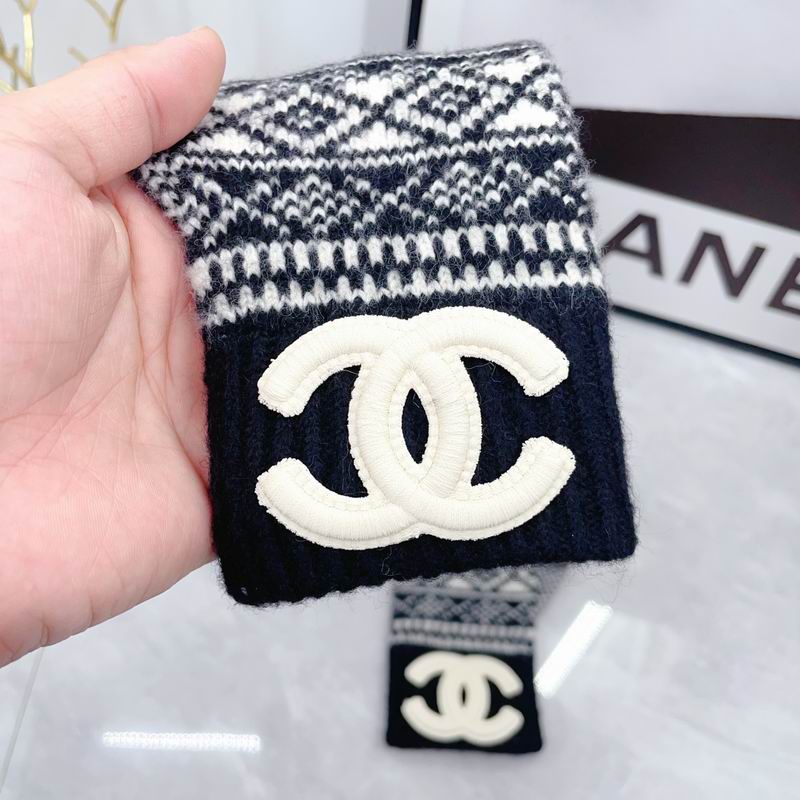 Chanel Scarf Hat Gloves dx (105)
