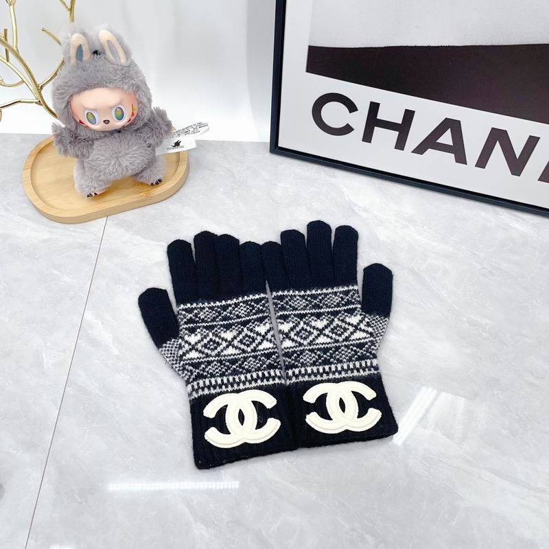Chanel Scarf Hat Gloves dx (106)