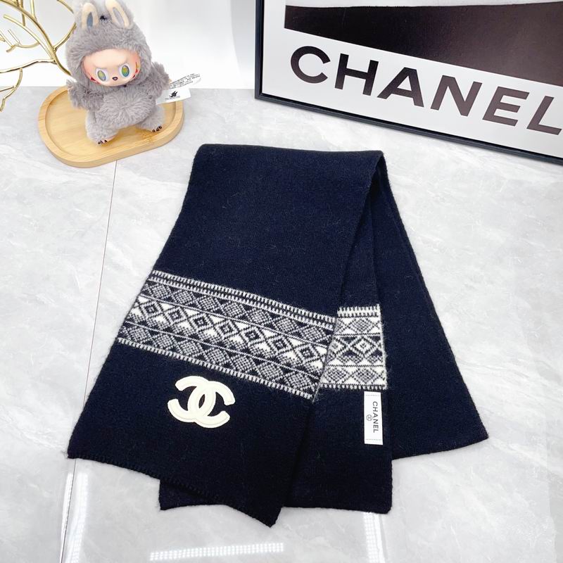 Chanel Scarf Hat Gloves dx (110)