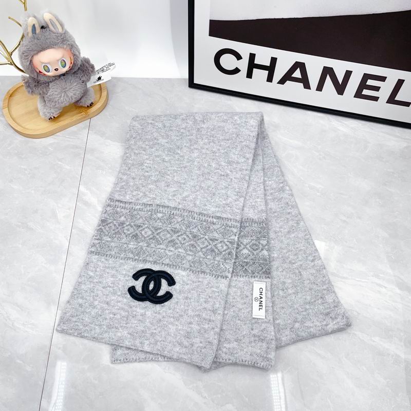 Chanel Scarf Hat Gloves dx (136)