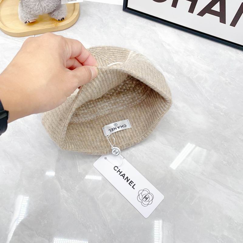 Chanel Scarf Hat Gloves dx (98)