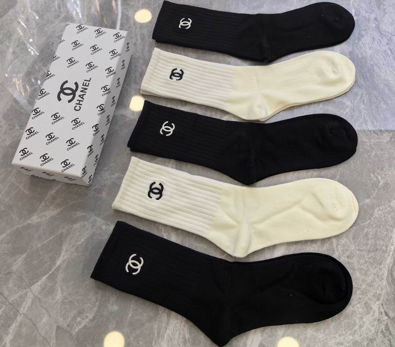 Chanel Socks (4)