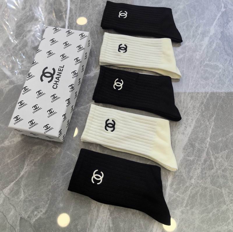 Chanel Socks (5)