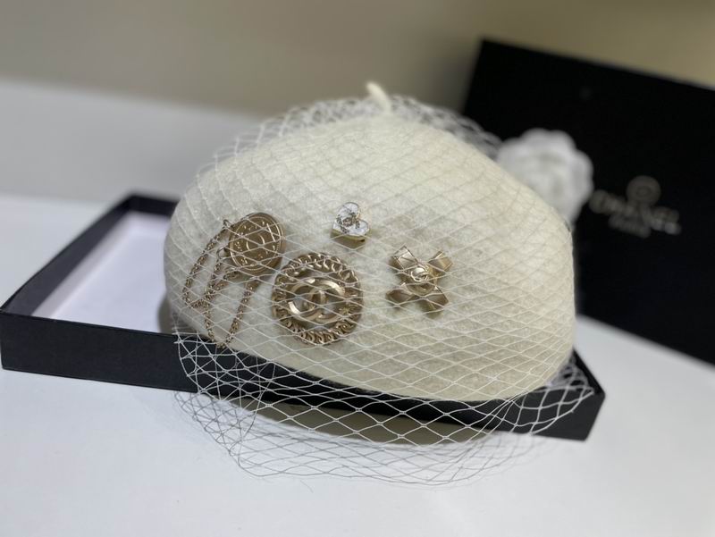 Chanel beret dx (281)