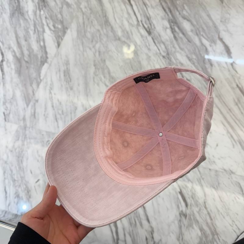 Chanel cap (1147)
