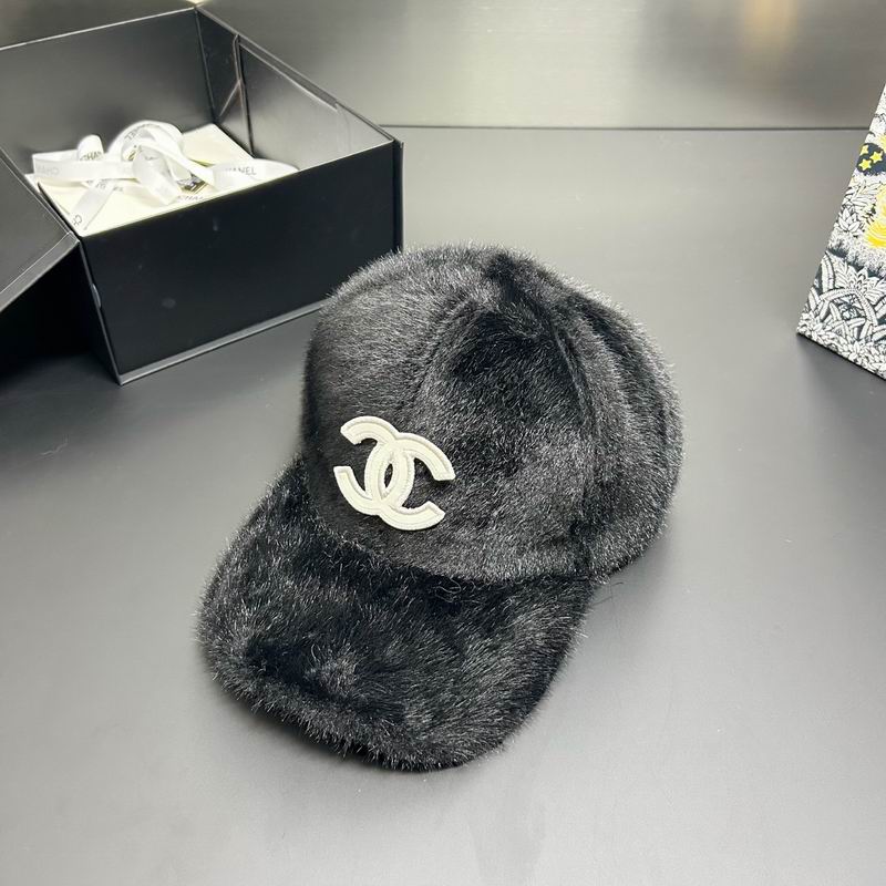 Chanel cap (364)