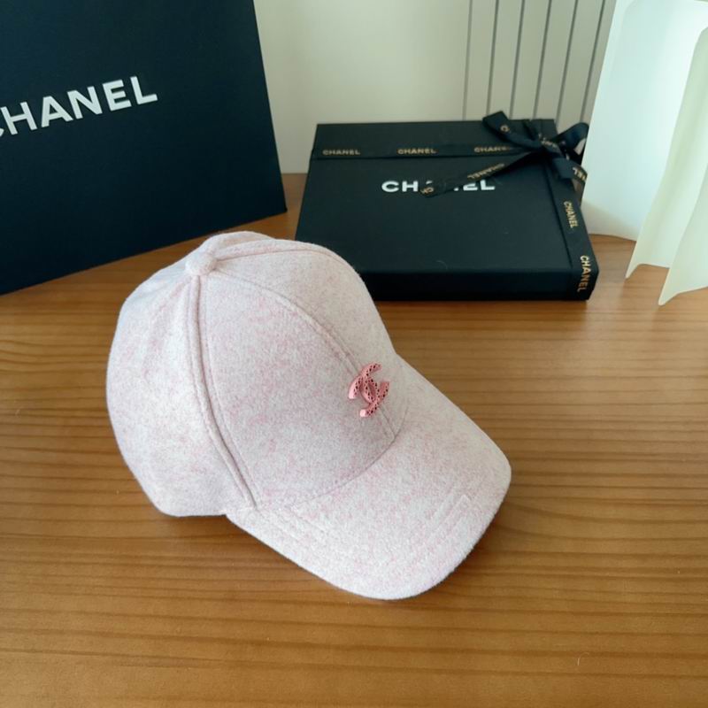 Chanel cap (392)
