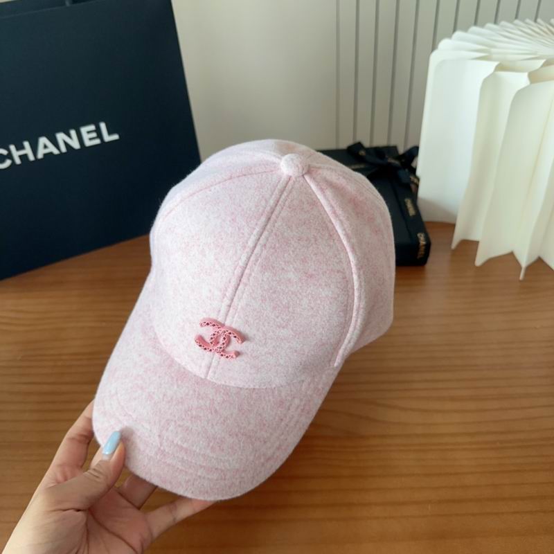 Chanel cap (396)
