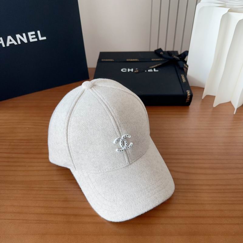 Chanel cap (404)