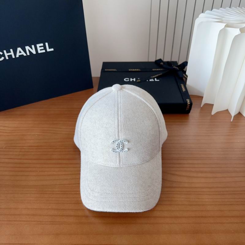 Chanel cap (408)