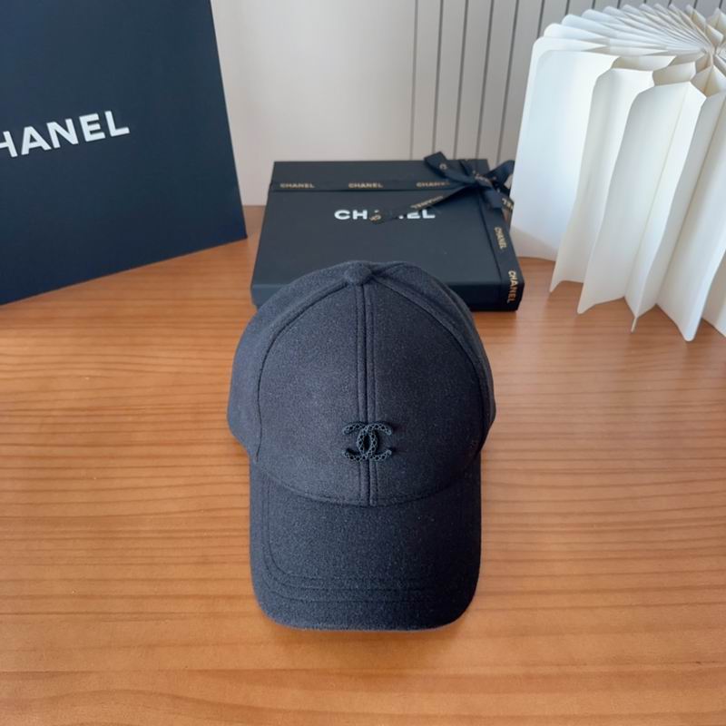 Chanel cap (417)