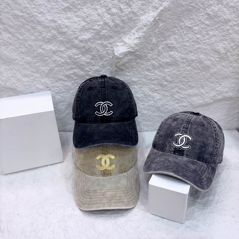 Chanel cap (487)