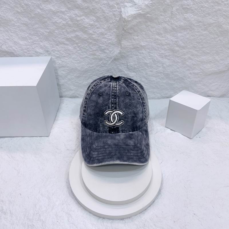 Chanel cap (491)
