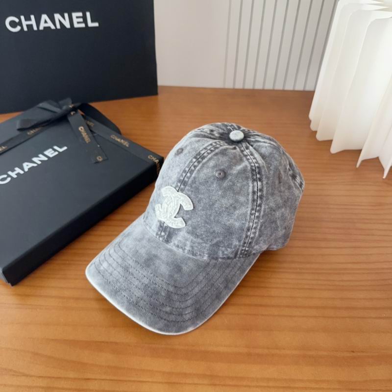 Chanel cap (506)