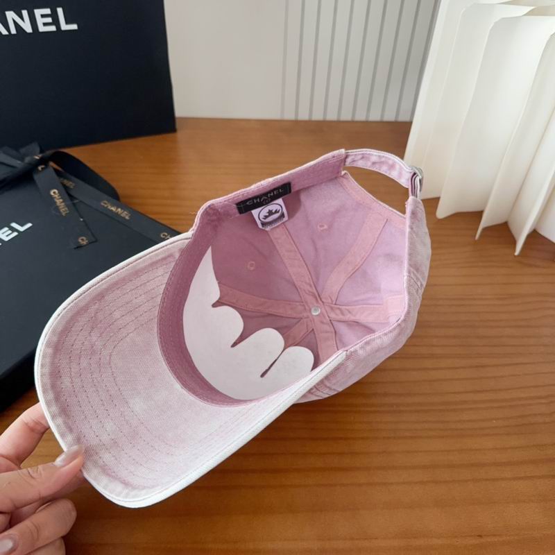 Chanel cap (517)