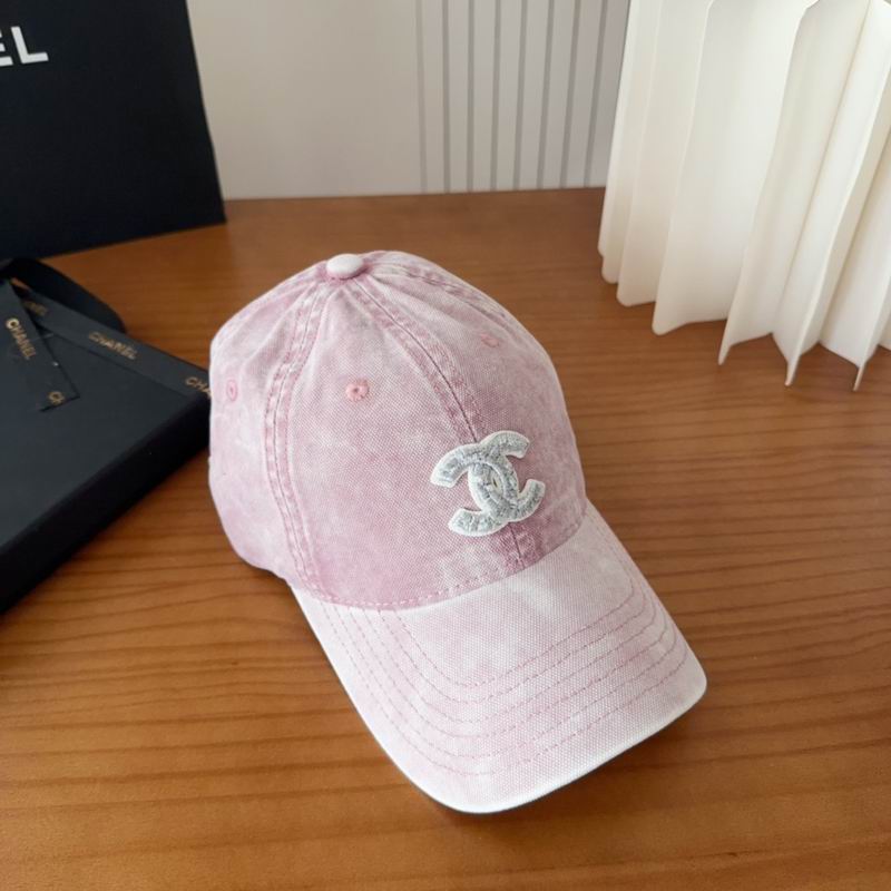 Chanel cap (523)