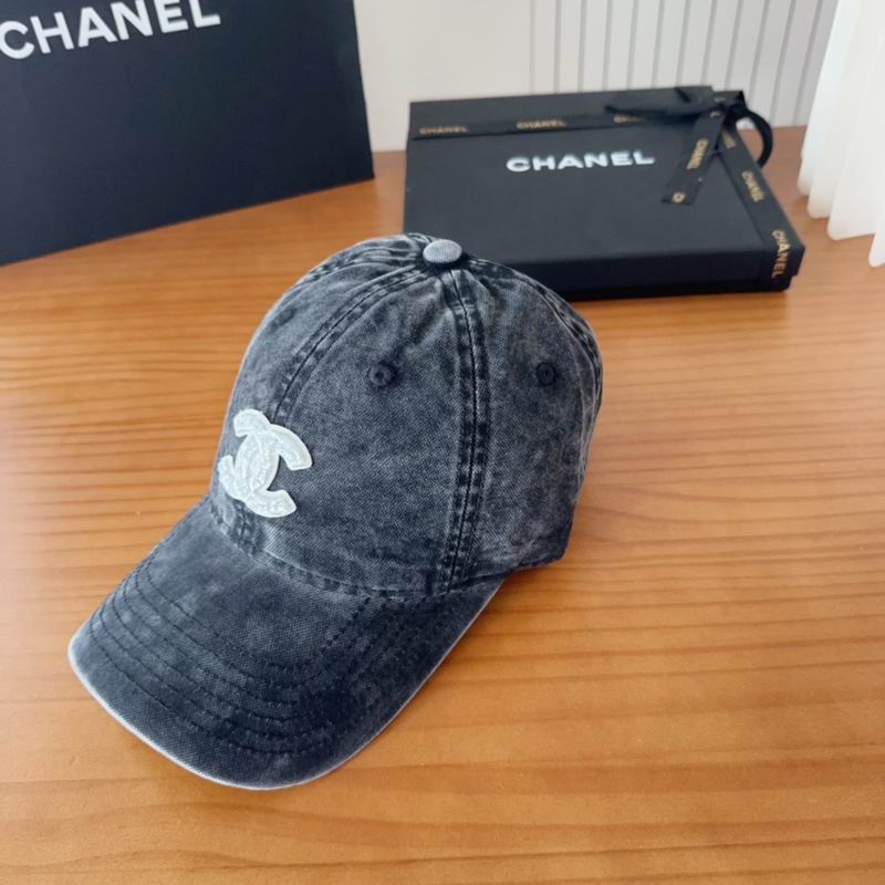 Chanel cap (533)