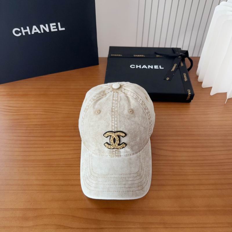 Chanel cap (543)