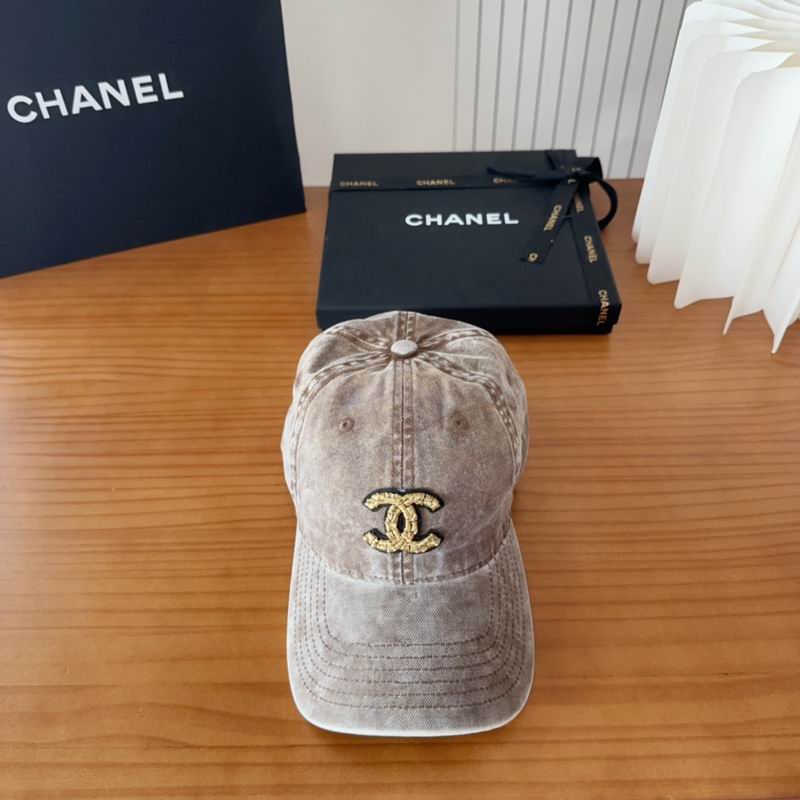 Chanel cap (561)