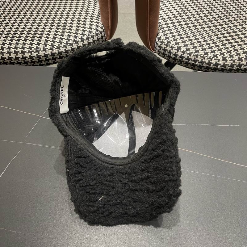 Chanel cap (62)