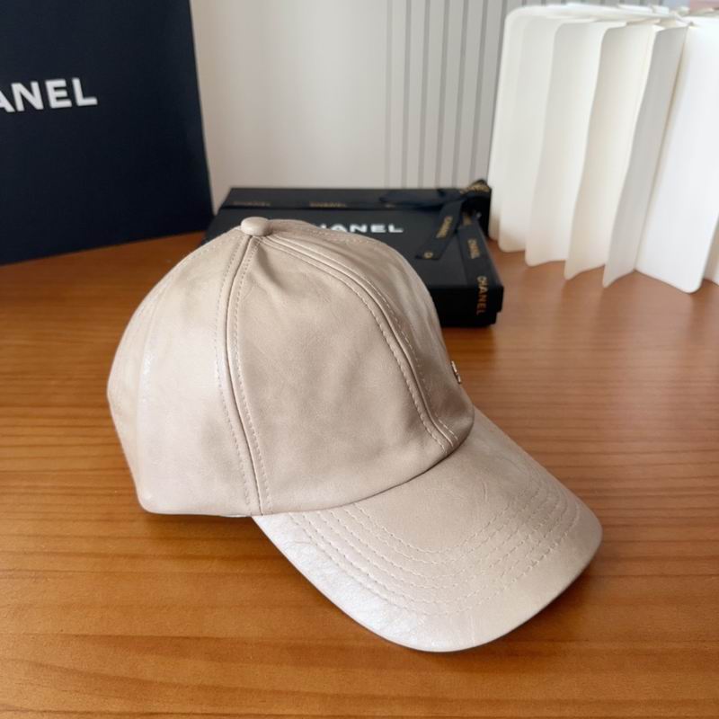 Chanel cap (645)