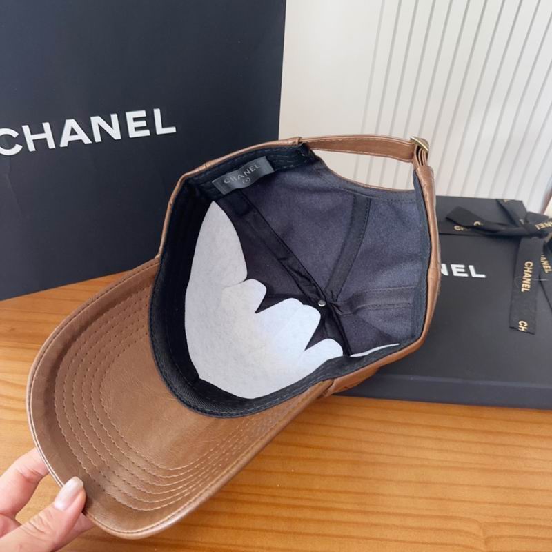 Chanel cap (661)