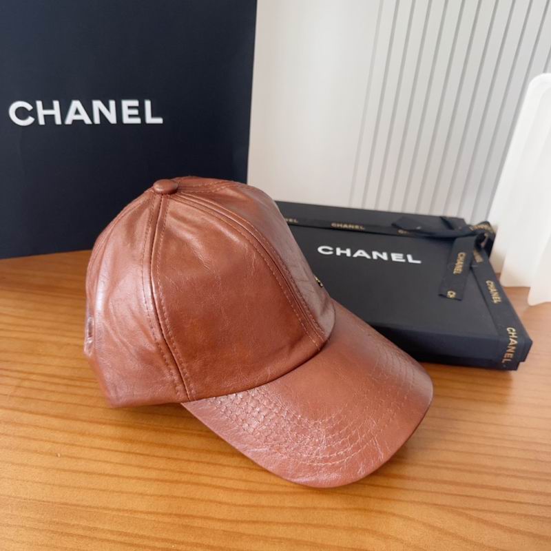 Chanel cap (672)
