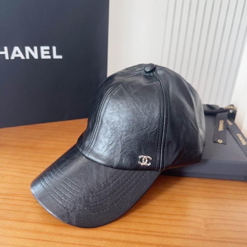 Chanel cap (677)
